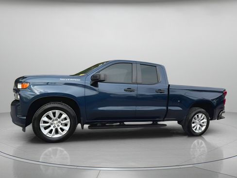 Used 2019 Chevrolet Silverado 1500 Custom w/ Custom Convenience Package image 14