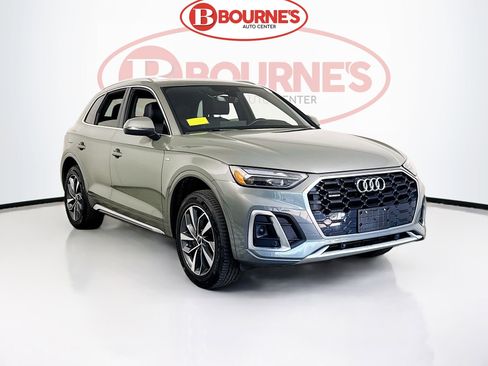 Used 2023 Audi Q5 2.0T Premium w/ Convenience Package AWD/4WD image 1