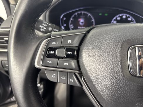 Used 2020 Honda Accord EX-L image 31