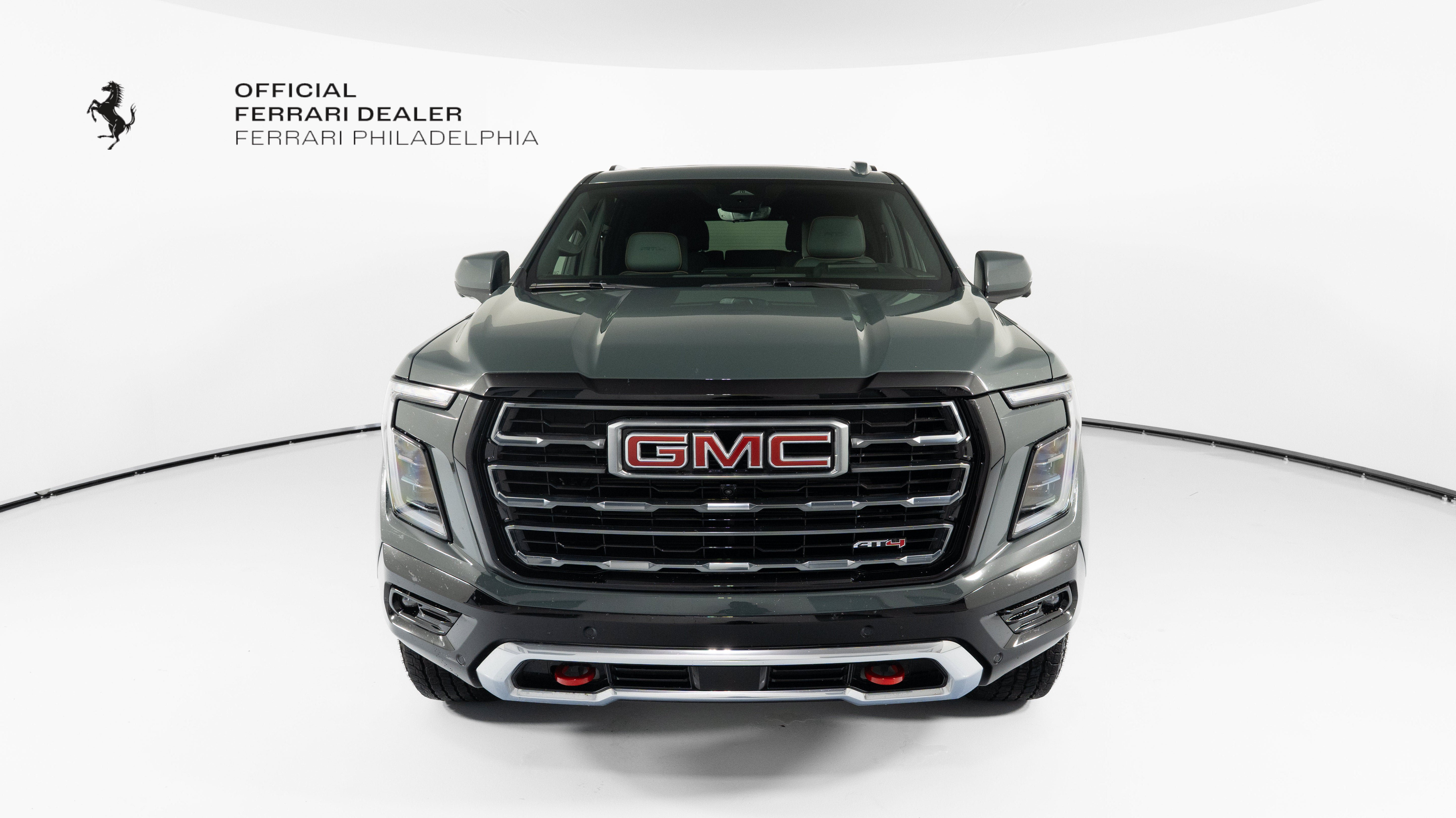 Used 2025 GMC Yukon AT4 w/ AT4 Premium Plus Package AWD/4WD image 2
