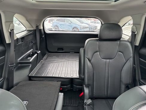 Used 2023 Kia Sorento SX image 35
