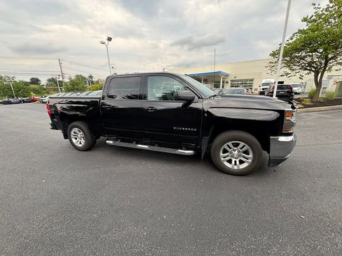 Used 2018 Chevrolet Silverado 1500 LT w/ All Star Edition AWD/4WD image 2