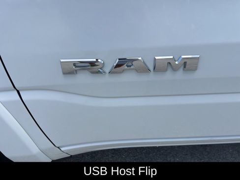 Used 2026 RAM 1500 Big Horn RWD image 32