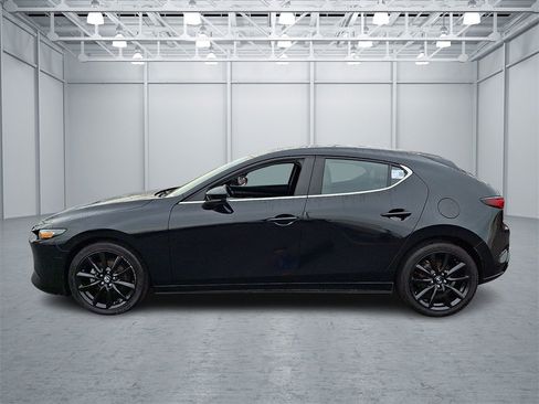 Used 2024 MAZDA MAZDA3 s image 7