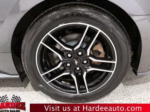 Used 2018 Ford Mustang Premium RWD image 13