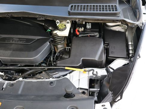 Used 2014 Ford Escape SE image 41