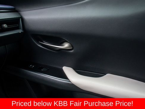 Used 2021 Lexus UX 250h 250h Base w/ Premium Package image 21