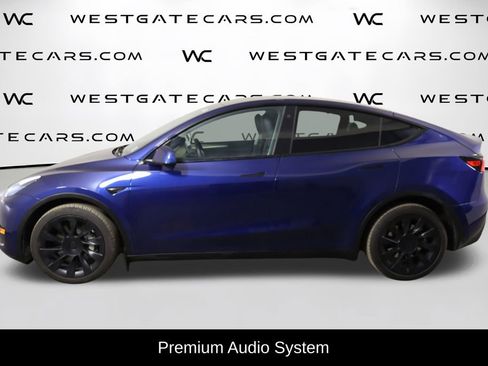 Used 2023 Tesla Model Y Long Range AWD/4WD image 5