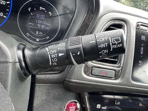 Used 2018 Honda HR-V EX image 21
