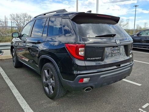 Used 2019 Honda Passport Touring image 3