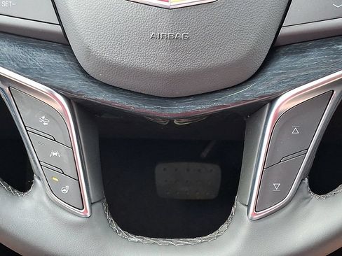 Used 2025 Cadillac XT5 Premium Luxury w/ LPO, Floor Liner Package AWD/4WD image 24