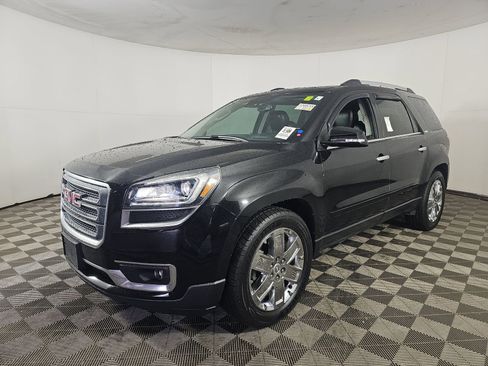 Used 2017 GMC Acadia Limited SLT AWD/4WD image 2