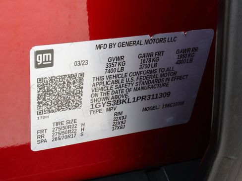 Used 2023 Cadillac Escalade Premium Luxury w/ LPO, Illumination Package image 31