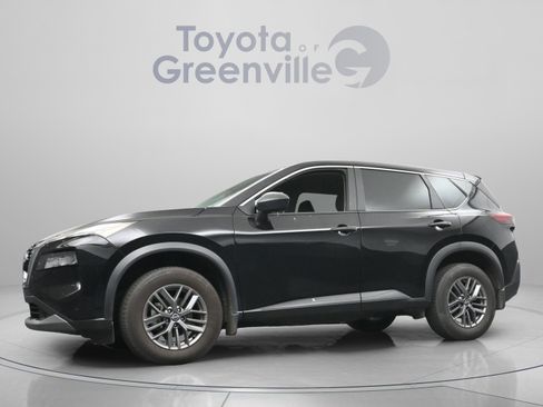 Used 2023 Nissan Rogue S AWD/4WD image 4