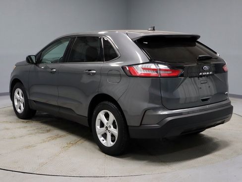 Certified 2023 Ford Edge SE image 10