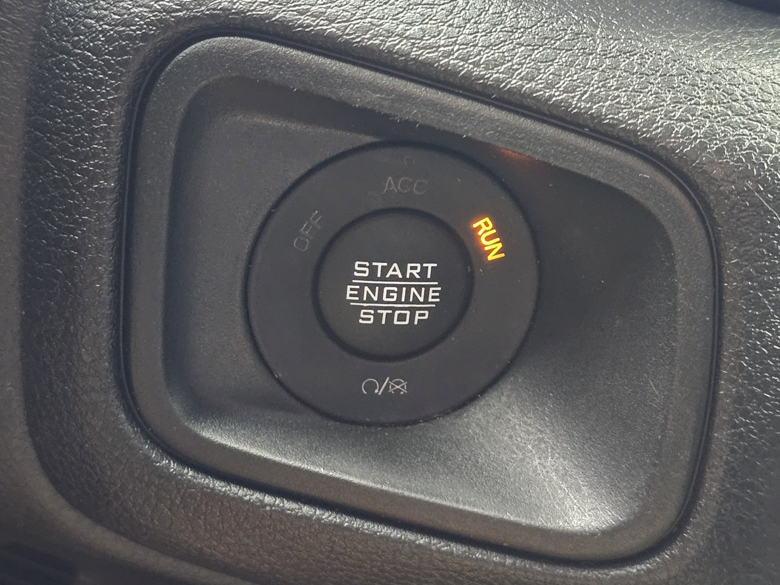 Used 2024 Jeep Wrangler 4WD S image 21