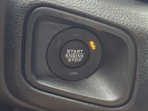 Used 2024 Jeep Wrangler Unlimited Sport AWD/4WD image 21