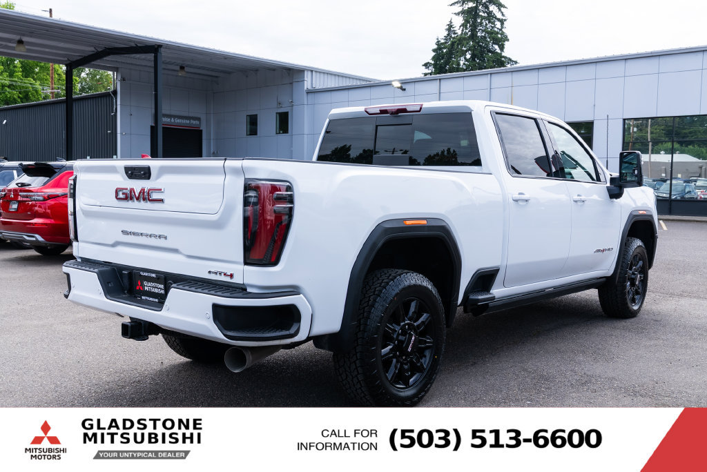 Used 2024 GMC Sierra 2500 AT4 w/ Technology Package AWD/4WD image 8