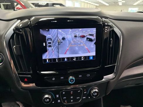 Used 2023 Chevrolet Traverse RS w/ LPO, Floor Liner Package FWD image 22