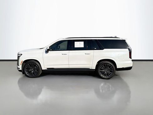 Certified 2025 Cadillac Escalade ESV Sport Platinum AWD/4WD image 9