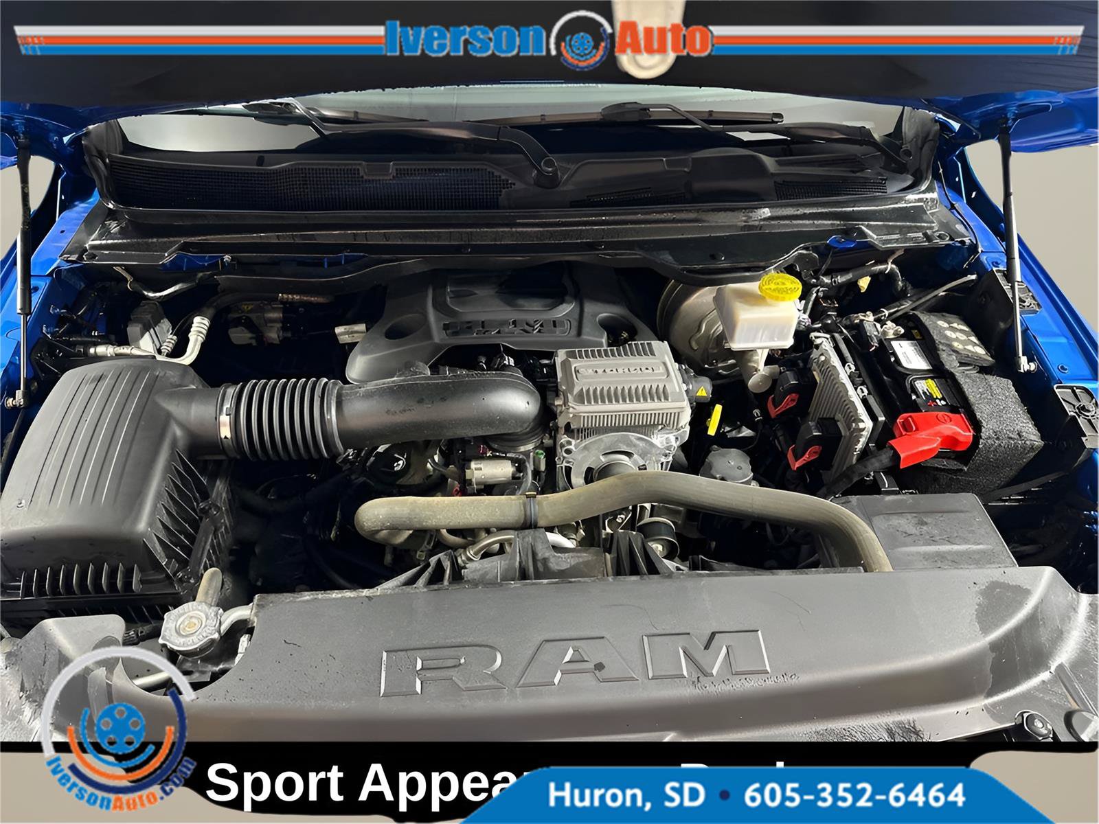 Used 2021 RAM 1500 Laramie w/ Sport Appearance Package AWD/4WD image 5