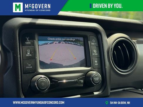 Used 2021 Jeep Wrangler Unlimited Sport AWD/4WD image 8