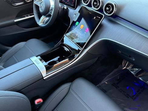 New 2026 Mercedes-Benz C 300 4MATIC Sedan image 14