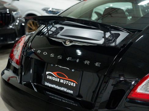 Used 2006 Chrysler Crossfire Coupe image 9