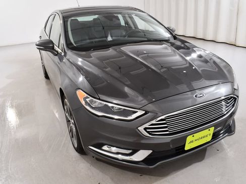 Used 2017 Ford Fusion Titanium FWD image 4