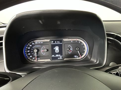 Certified 2024 Hyundai Tucson SEL FWD image 18