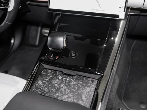 Used 2025 Land Rover Range Rover Sport SV Edition Two image 37