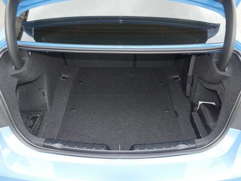 Used 2016 BMW M3 RWD image 10