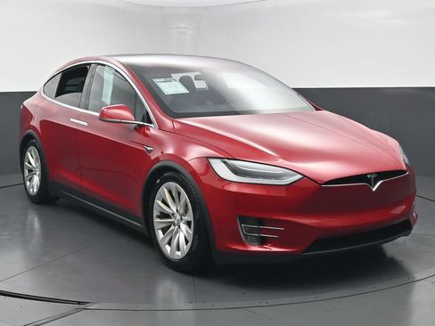 Used 2016 Tesla Model X 90D AWD/4WD image 44