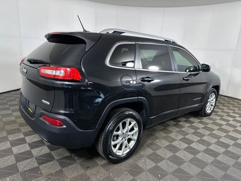 Used 2014 Jeep Cherokee Latitude image 3