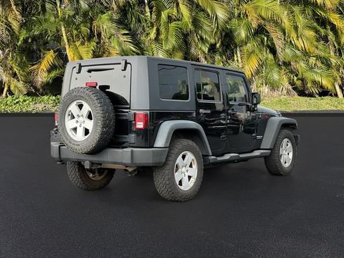 Used 2012 Jeep Wrangler Unlimited Sport AWD/4WD image 4
