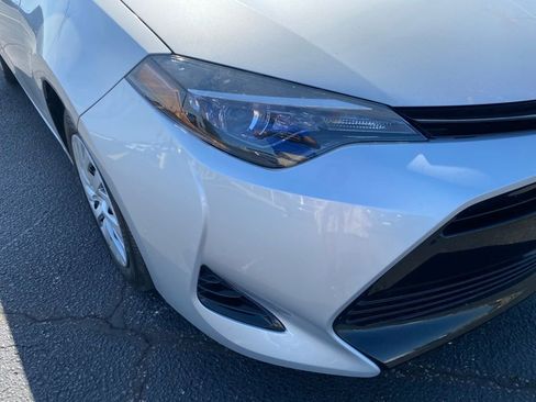 Used 2017 Toyota Corolla LE image 3
