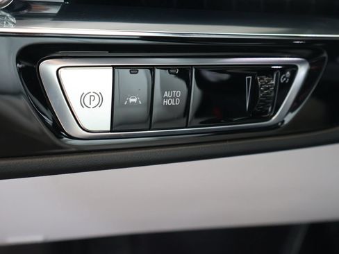 Certified 2023 Cadillac Lyriq 2WD image 21