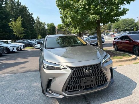 Certified 2025 Lexus NX 350 AWD w/ Accessory Package (2T) image 5