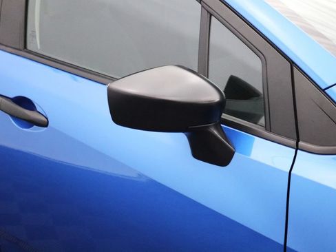 Used 2020 Nissan Versa S FWD image 9