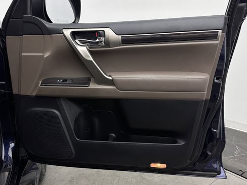 Used 2021 Lexus GX 460 Premium w/ Premium Package AWD/4WD image 36
