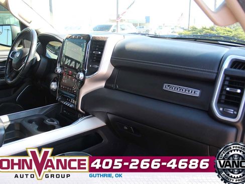 Used 2019 RAM 1500 Laramie image 17