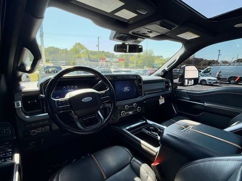 Used 2024 Ford F350 Platinum image 24