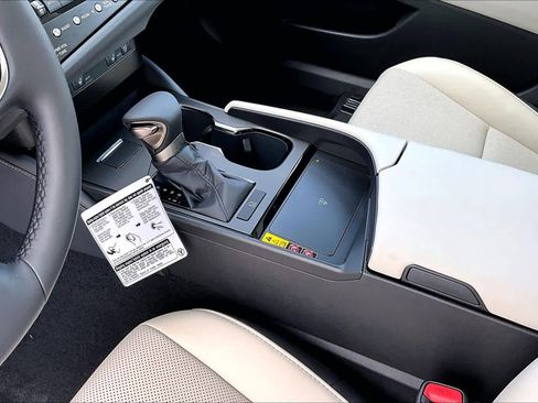 New 2025 Lexus ES 350 w/ Premium Package image 7