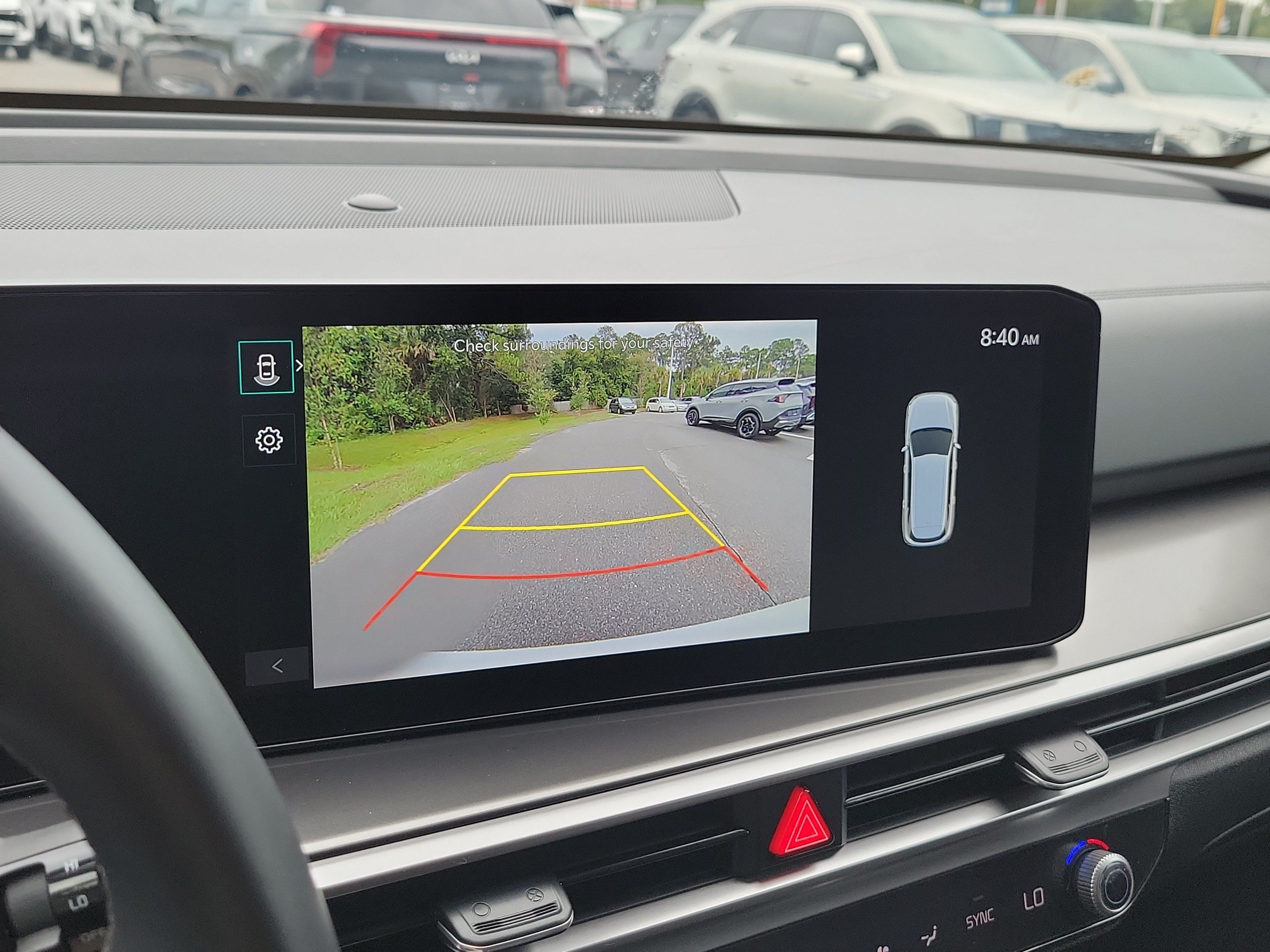 Certified 2025 Kia Sorento S w/ Panoramic Sunroof Package FWD image 32