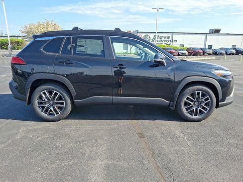 New 2026 Toyota Corolla Cross XLE AWD/4WD image 8