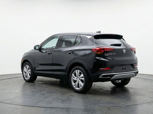 Used 2025 Buick Encore GX Preferred AWD/4WD image 6