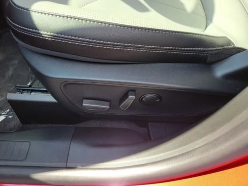 New 2026 Ford Escape Base w/ PHEV Premium Package image 20