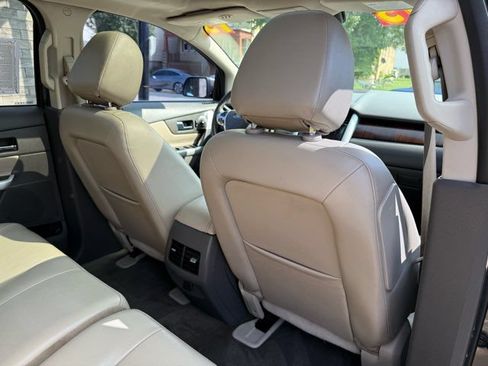 Used 2013 Ford Edge Limited FWD image 24
