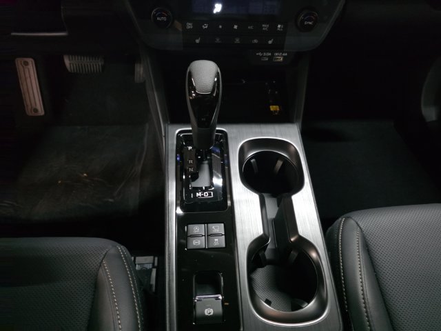 New 2026 Subaru Outback Limited XT AWD/4WD image 18