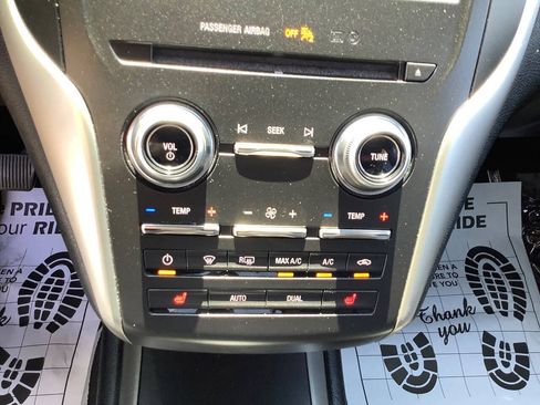 Used 2017 Lincoln MKC Premiere AWD/4WD image 38